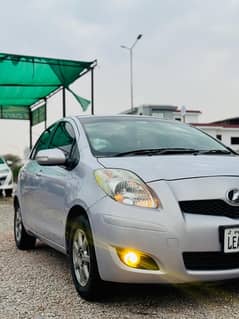 Toyota Vitz 2008 B INTELLIGENCE PACKAGE 1.0