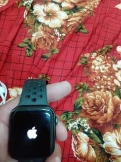 selling Apple watch series 6 44mm without box