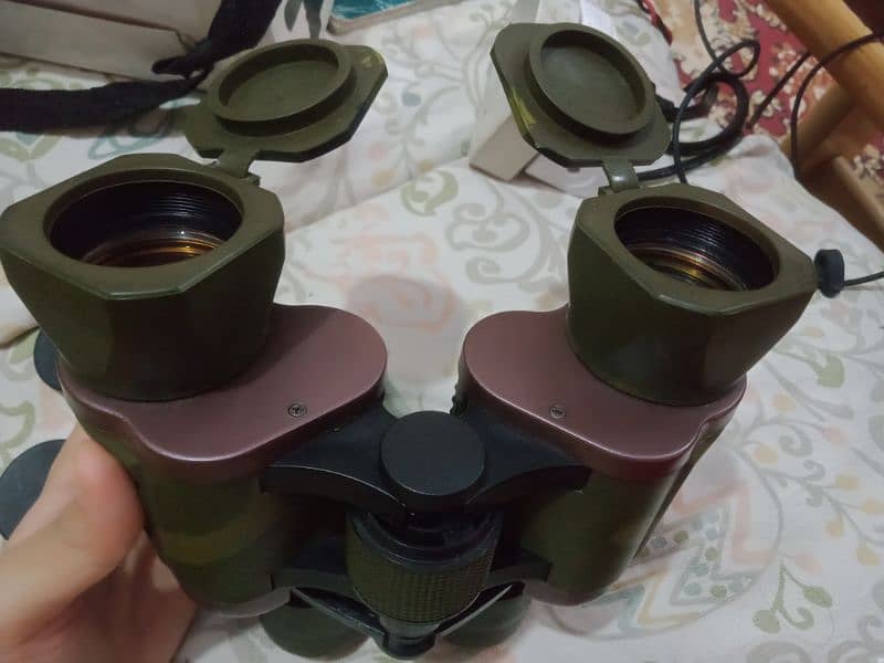 Binoculars High Quality 3