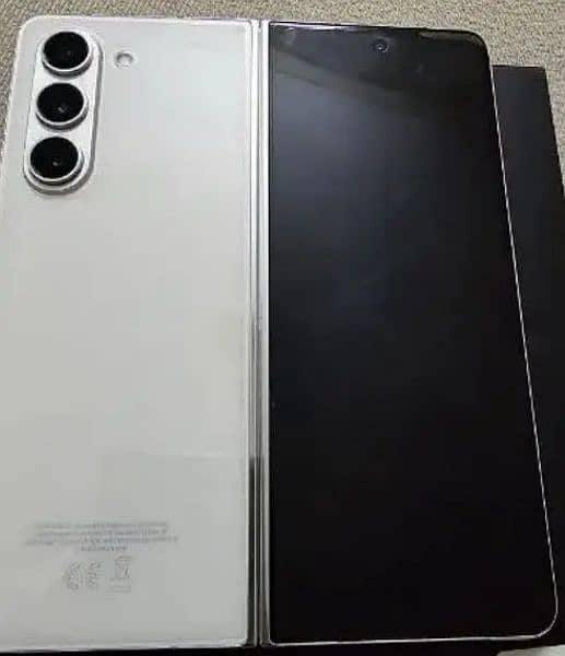 Samsung Z Fold5 12/512 PTA approved officially 1