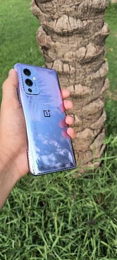 OnePlus 9 8/128 0