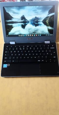 chrome book 32/4gb touch screen lush