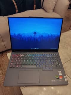 Lenovo legion slim 5 RTX 4O6O Ryzen 7 784OHS