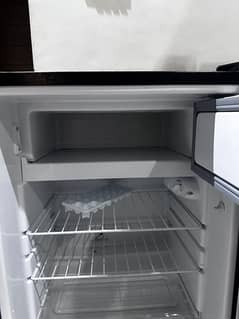 Dawlance Mini Fridge