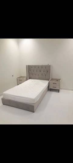 *Double bed / bed set/furniture/king size bed/wooden bed*