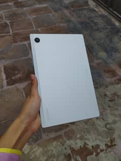 Samsung Tablet A8 (excellent condition, barely used)