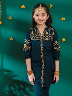 girl suit colour dark blue