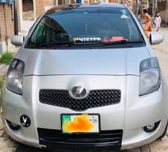 Toyota Vitz 2005