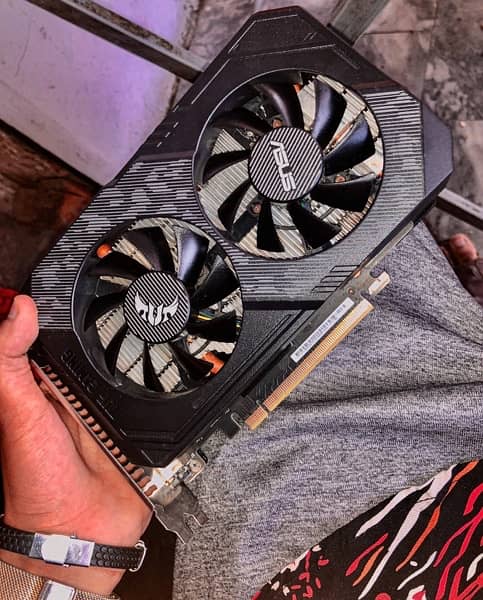 ASUS TUF Gaming GeForce GTX 1660 SUPER OC Edition 6GB GDDR6 4