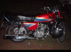 Honda 125 2011 model in good condition all documents compleat