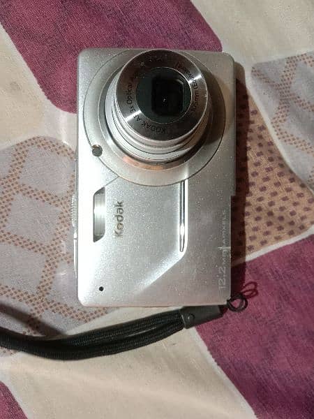 kodak easyshare M341 camera 1