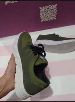 imported men's casual shoes