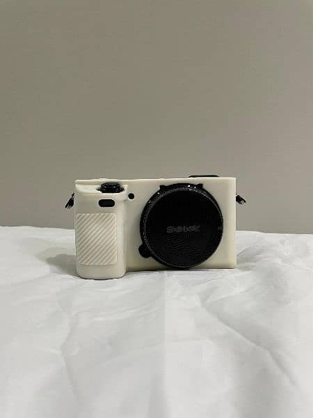 Sony a6400 Body - Complete Box 15