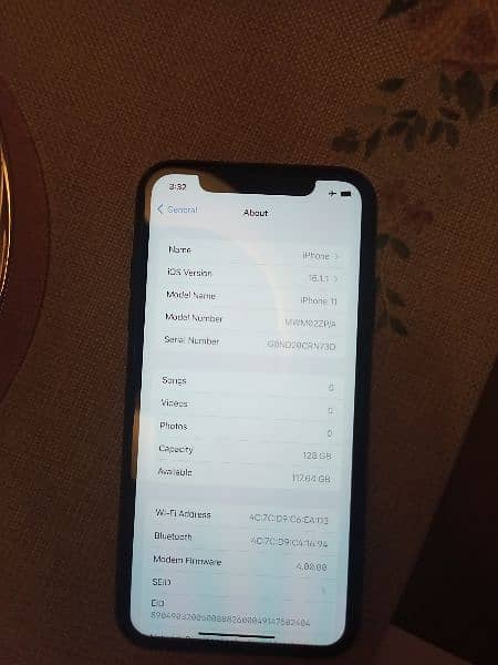 iPhone 11 128 Gb 16