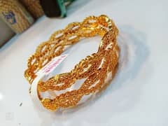 bangles gold colour metal body