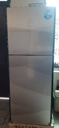 DAWLANCE GLASS DOOR REFRIGERATOR