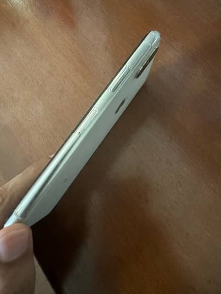 iphone X, PTA approved, 64gb, with IMEI matched box 3