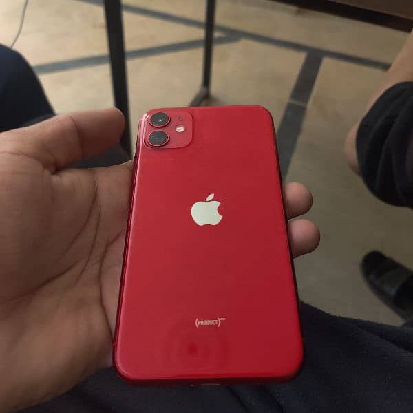 iphone 11 non pta 128 gb ( face id not working) baqi all okay. 7