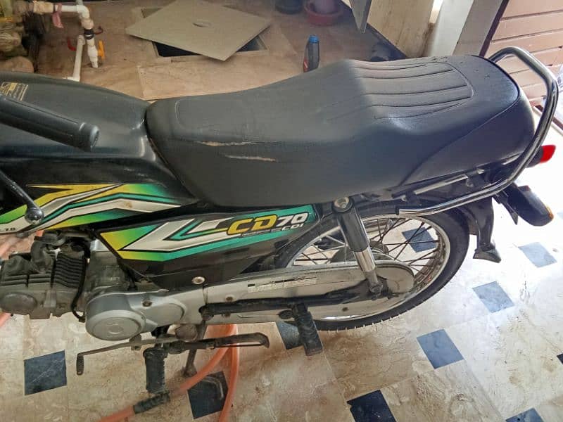 Honda cd70 2023 ky first month ki hy 3