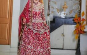 erum khan bridal lehnga