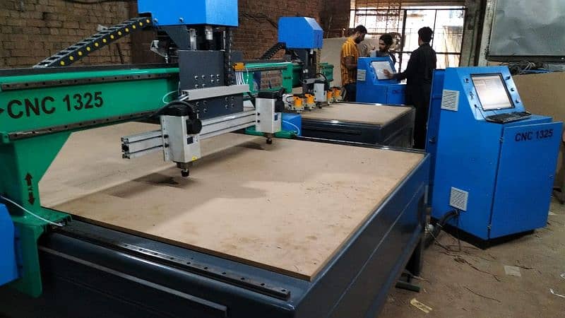 CNC MACHINE/Cnc Wood Router/Cnc wood Cutting/Co2 Machine 4