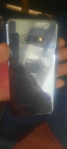 Samsung Galaxy s10e 8gb ram 256gb memory 1