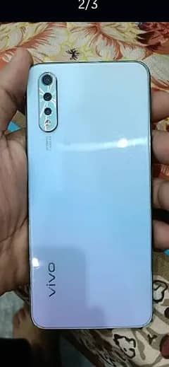 vivo s1