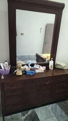 Dressing table for sale