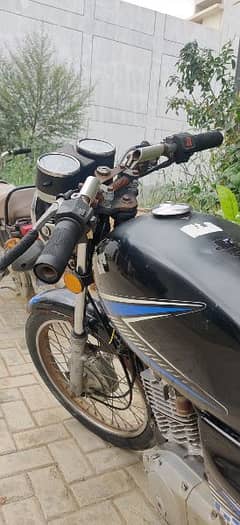 Suzuki GS150