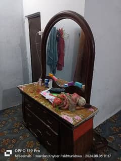 Dressing table for sale