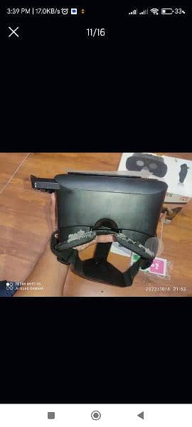 Virtual Reality Headset with remote for sale 11