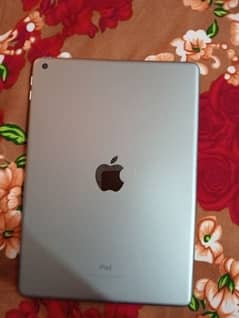 iPad 6th generation 128 GB