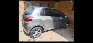 Toyota Vitz 2012