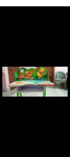 kids study table and chair