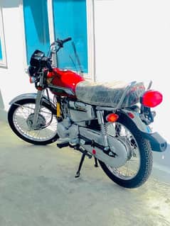 Honda 125cc 2023 model only WhatsApp 03274543695