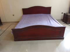 pure and solid wooden king size bed with matress