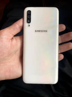 Samsung A50