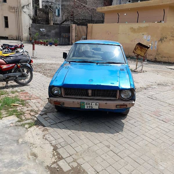 Toyota Corolla Saloon 1979 model 12