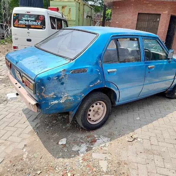 Toyota Corolla Saloon 1979 model 16