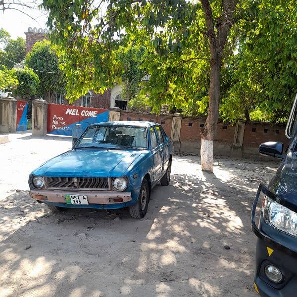 Toyota Corolla Saloon 1979 model 19