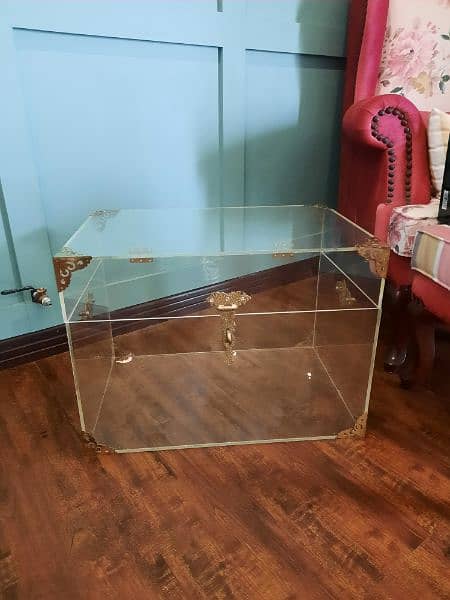 Antique Acrylic Chest Box / Trunk 0