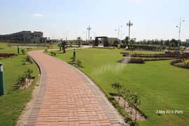 Bahria orchard plot no 1706/8# D ext facing park possession utility paid for sale