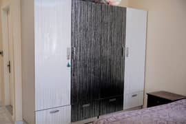 2 door wardrobe