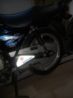 suzuki GS150 SE