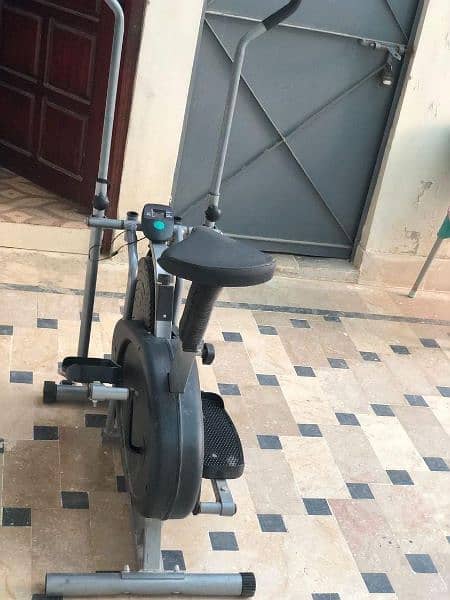 Elliptical gym cycle 2