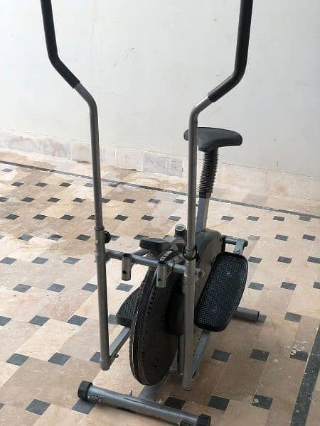 Elliptical gym cycle 7