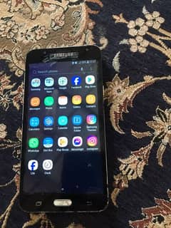 Samsung Galaxy j7 hain 16