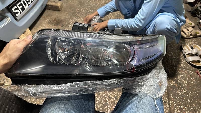 HONDA ACCORD CL7/CL9  FACELIFT HEADLIGHTS AVAILABLE 1