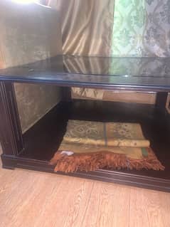 Dewaan Mirror and Glass Table