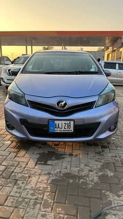 Toyota Vitz 2015